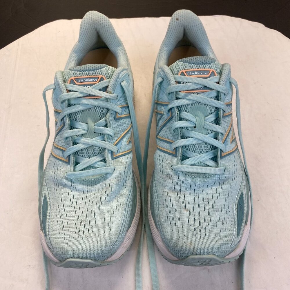 New Balance Fresh Foam 860v12 Women's Size 9.5 B Running Shoes,Sneakers,Comfort - Picture 1 of 13